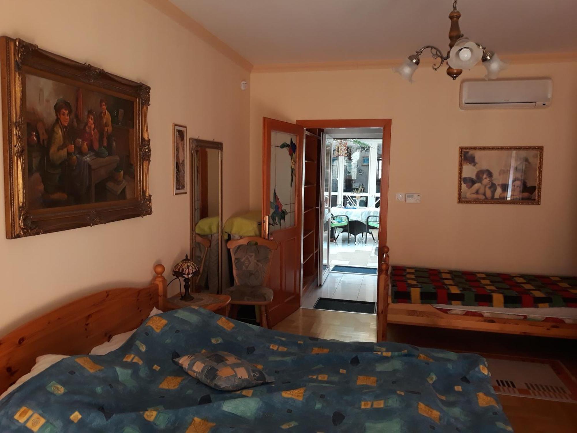 Kenezy Lux Apartman Vendeghaz Hajdúszoboszló Buitenkant foto