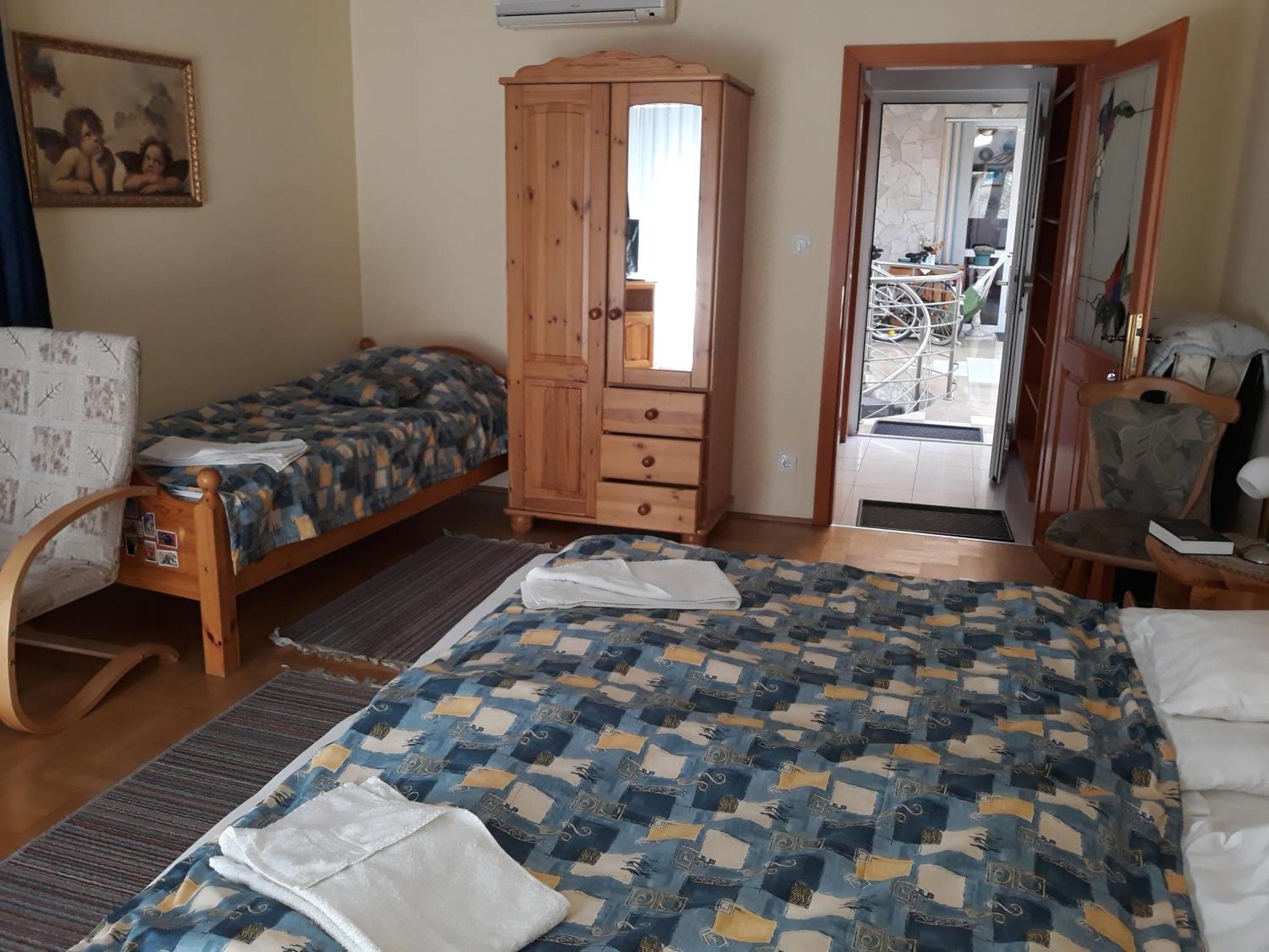 Kenezy Lux Apartman Vendeghaz Hajdúszoboszló Buitenkant foto